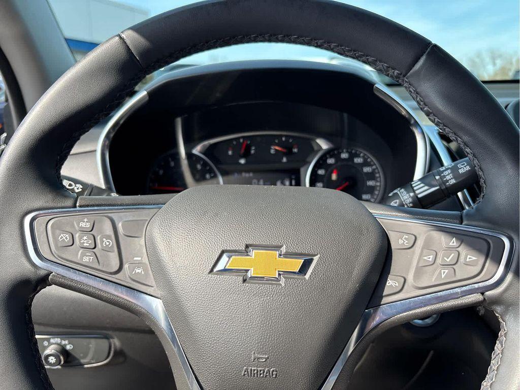 used 2024 Chevrolet Equinox car, priced at $22,395