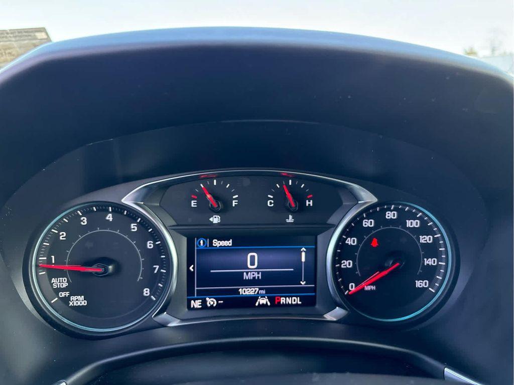 used 2024 Chevrolet Equinox car, priced at $21,995