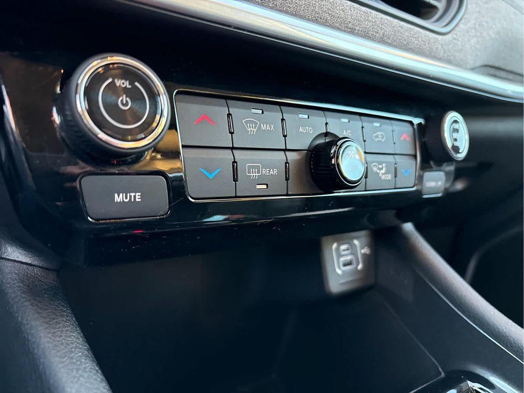 used 2022 Jeep Compass car, priced at $19,495