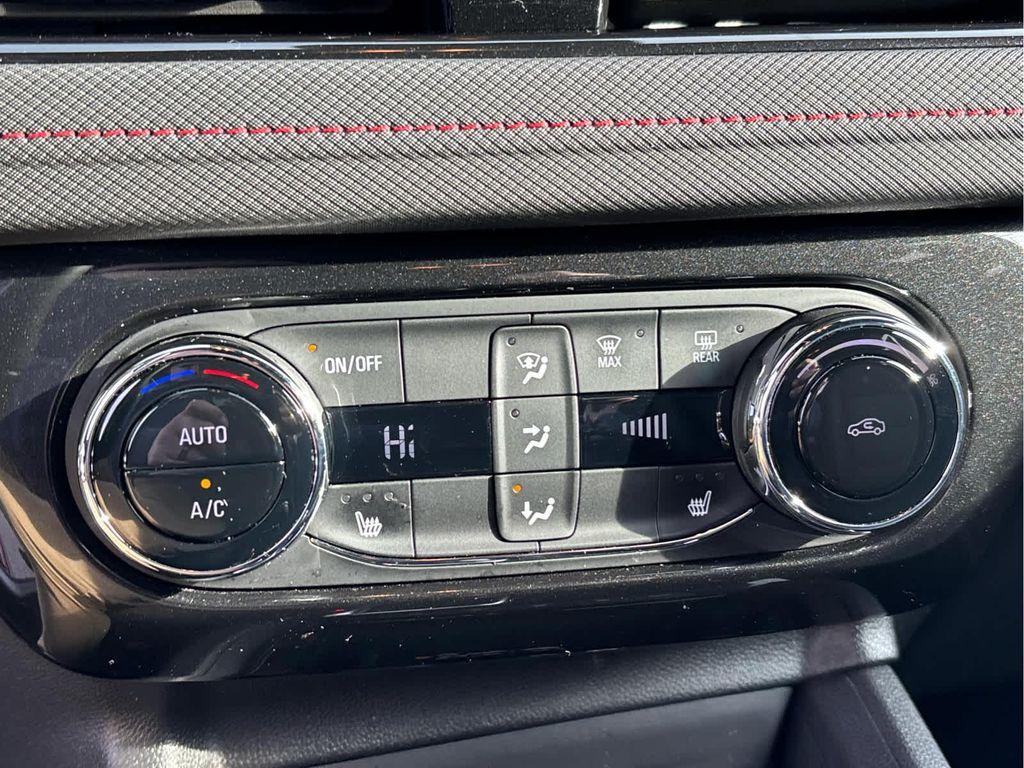 used 2024 Chevrolet TrailBlazer car, priced at $29,749