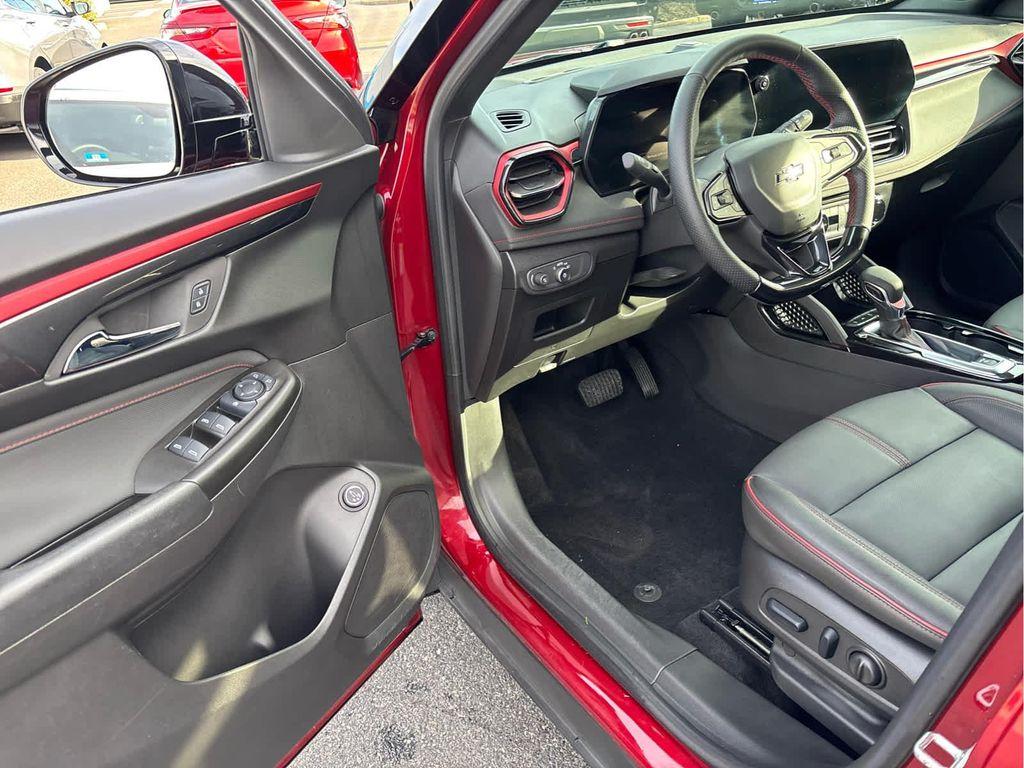 used 2024 Chevrolet TrailBlazer car, priced at $29,749
