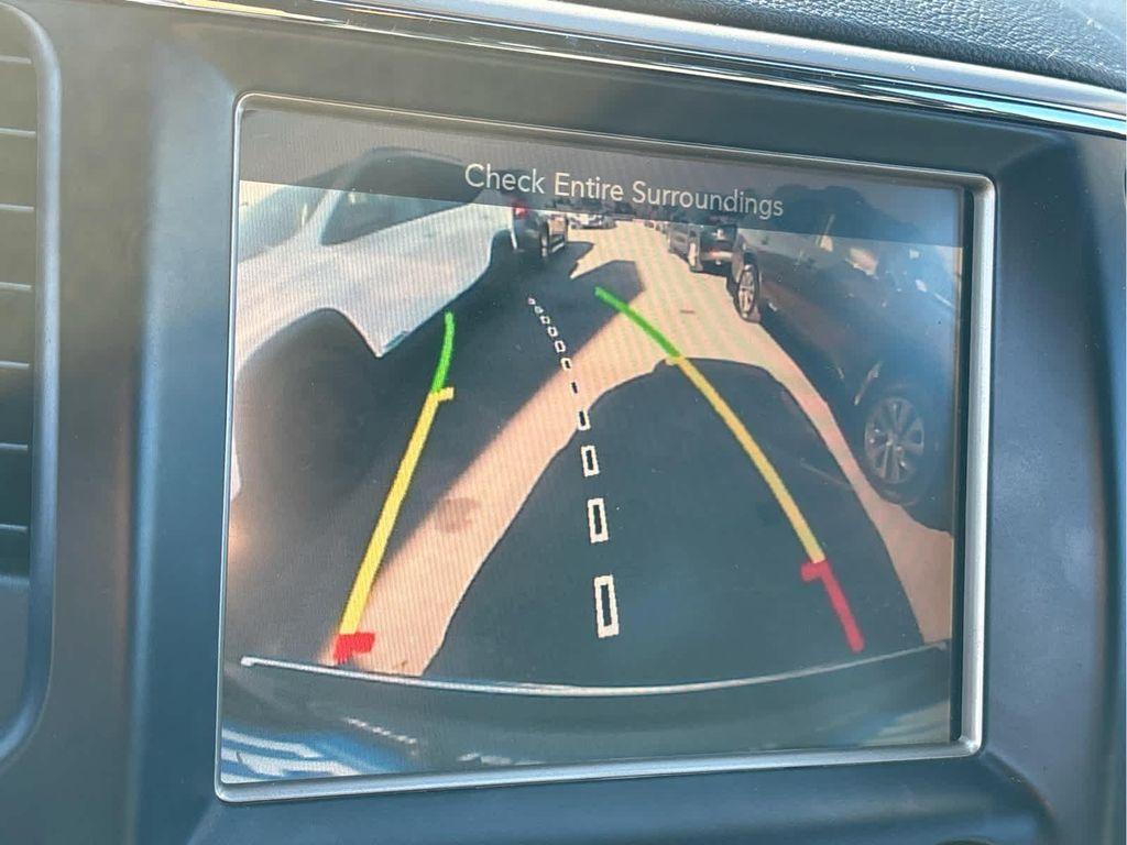 used 2015 Jeep Grand Cherokee car, priced at $17,577