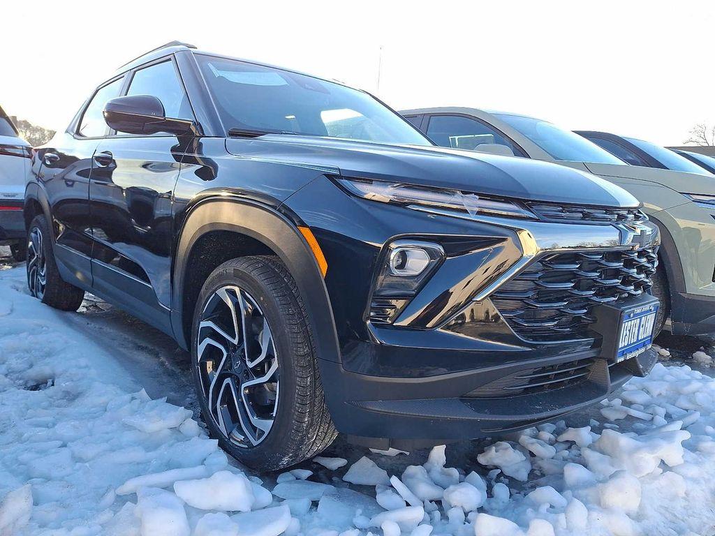 new 2026 Chevrolet TrailBlazer car, priced at $32,303