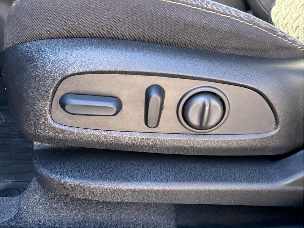 used 2024 Chevrolet Equinox car, priced at $20,995