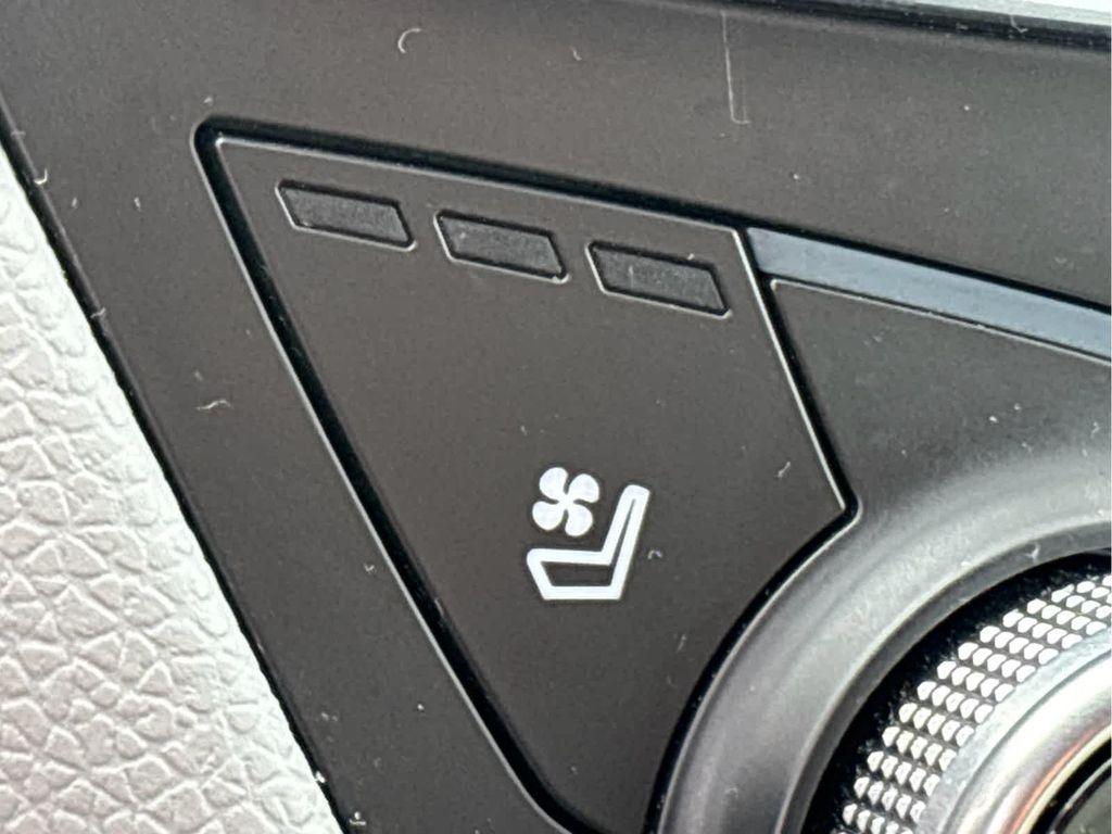 used 2019 Chevrolet Equinox car, priced at $18,088