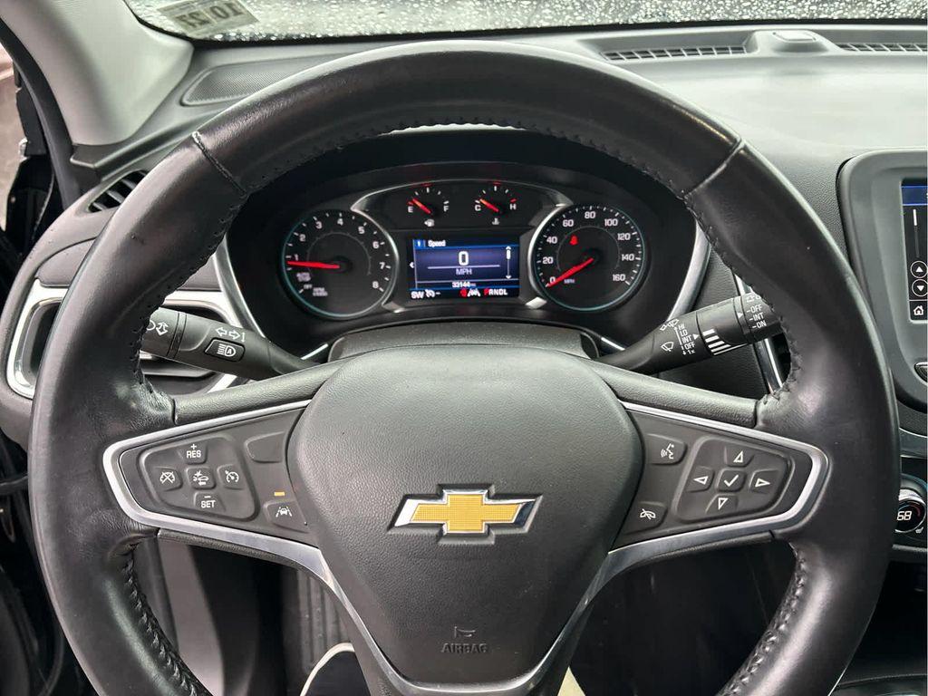 used 2022 Chevrolet Equinox car, priced at $21,295