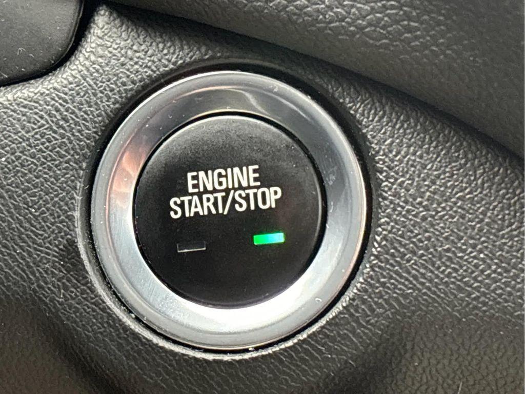 used 2022 Chevrolet Equinox car, priced at $21,295