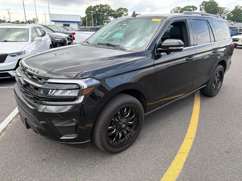used 2024 Ford Expedition car, priced at $64,644