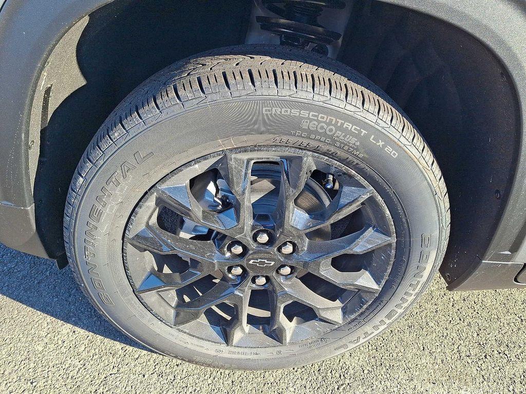 new 2026 Chevrolet Traverse car, priced at $46,493