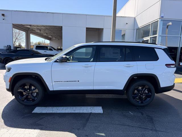 new 2025 Jeep Grand Cherokee L car, priced at $44,630