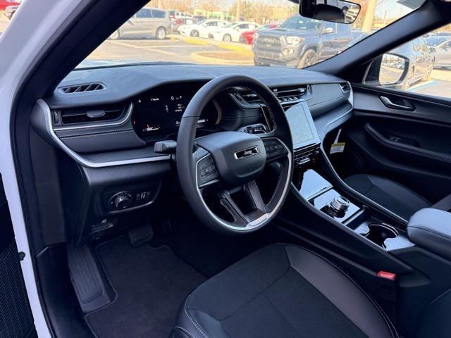 new 2025 Jeep Grand Cherokee L car, priced at $44,630