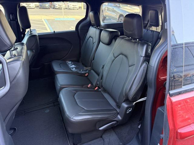 new 2026 Chrysler Pacifica car, priced at $44,055