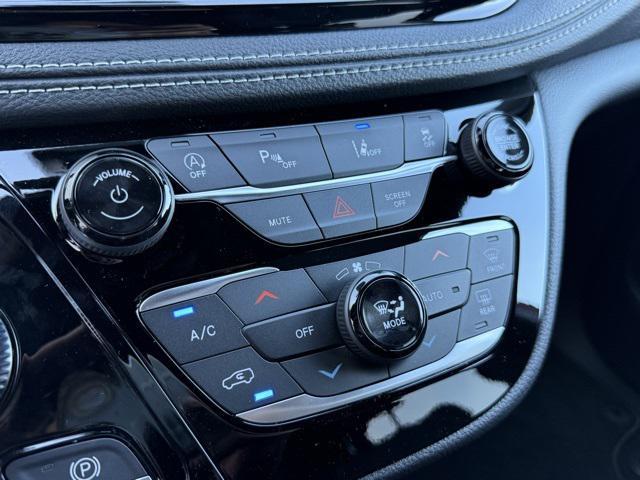 new 2026 Chrysler Pacifica car, priced at $44,055