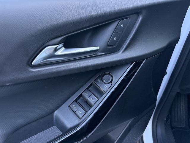 used 2025 Chevrolet Equinox car, priced at $23,893