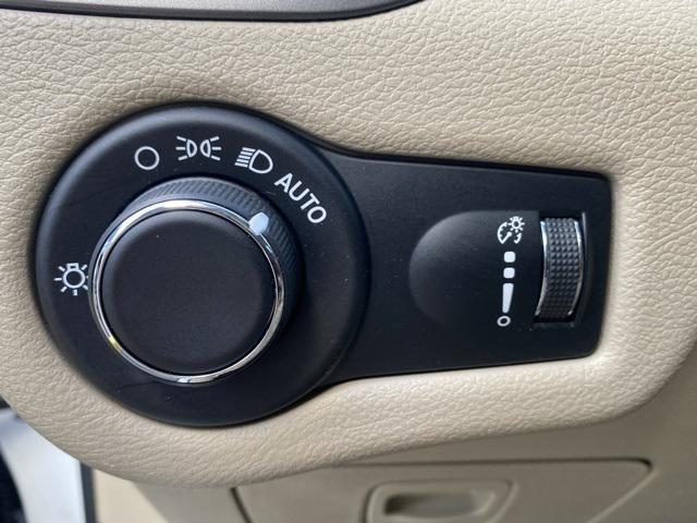 used 2020 Jeep Cherokee car, priced at $16,673