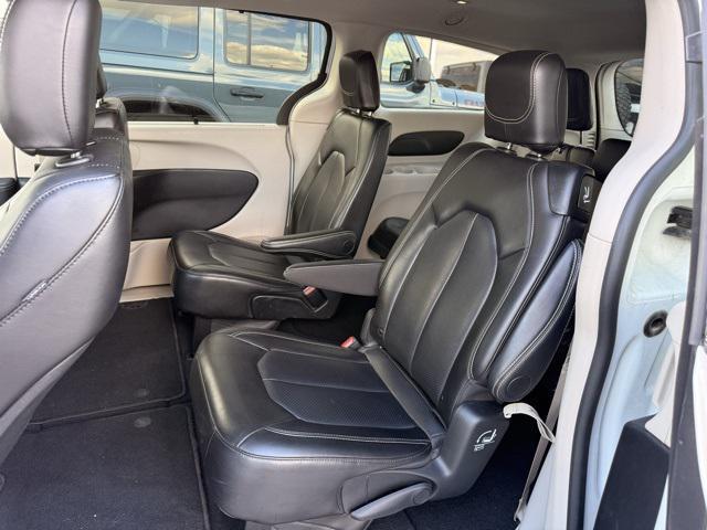 used 2024 Chrysler Pacifica car, priced at $23,695