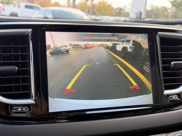 used 2024 Chrysler Pacifica car, priced at $23,695