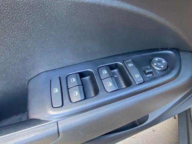 used 2020 Hyundai Venue car, priced at $14,977