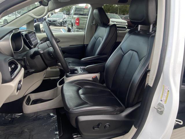 used 2023 Chrysler Pacifica car, priced at $20,345