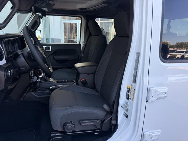 new 2026 Jeep Gladiator car, priced at $46,324