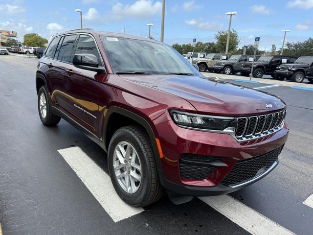 new 2025 Jeep Grand Cherokee car, priced at $34,900