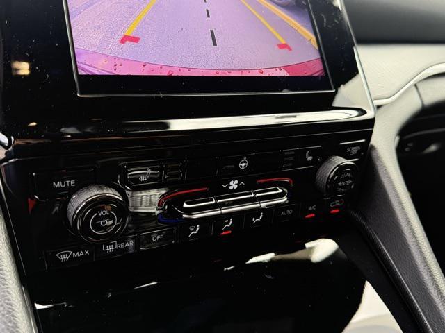 new 2025 Jeep Grand Cherokee car, priced at $34,900