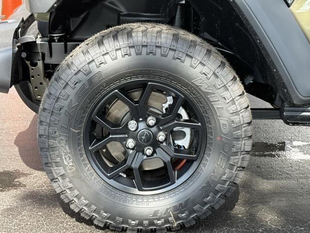 new 2025 Jeep Wrangler car, priced at $48,498