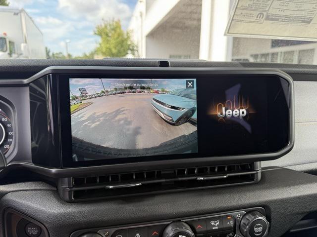 new 2025 Jeep Wrangler car, priced at $48,498