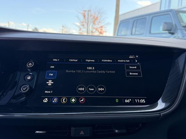 used 2023 Buick Envision car, priced at $22,075