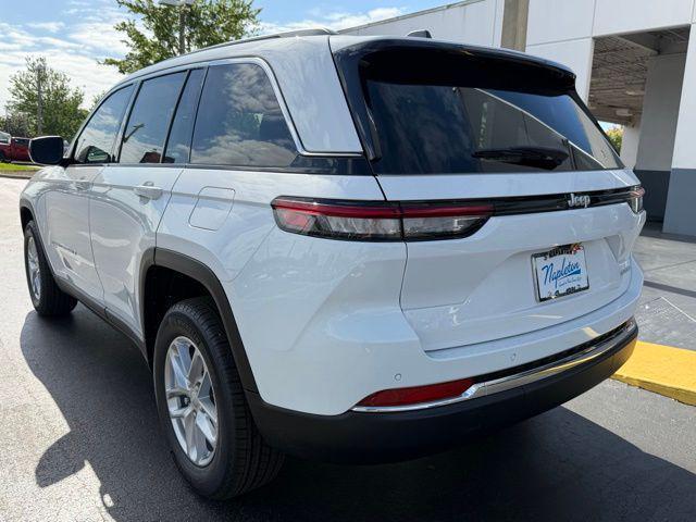 new 2026 Jeep Grand Cherokee car, priced at $37,405