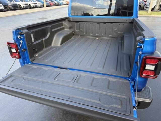 new 2026 Jeep Gladiator car, priced at $48,564