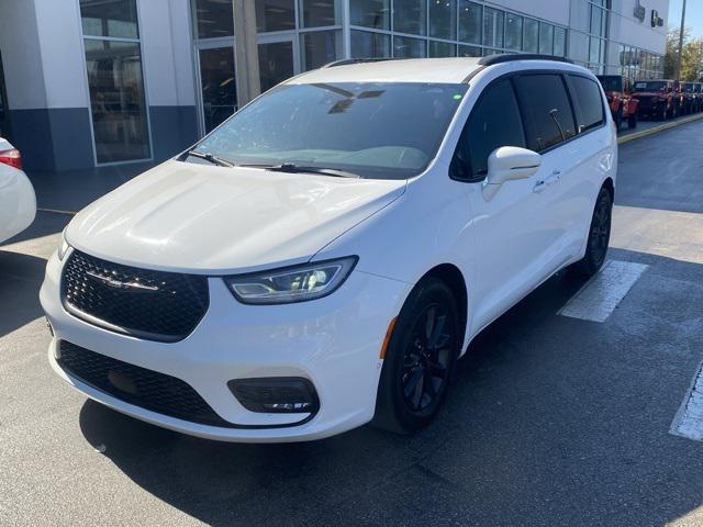 used 2022 Chrysler Pacifica car, priced at $23,963