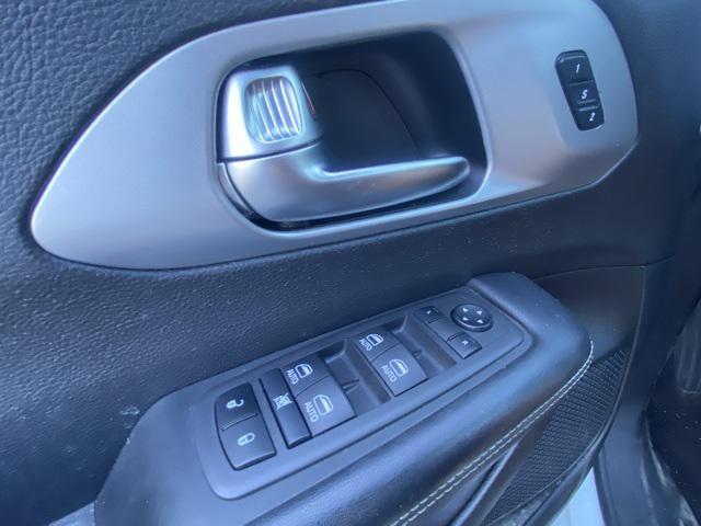 used 2022 Chrysler Pacifica car, priced at $23,963