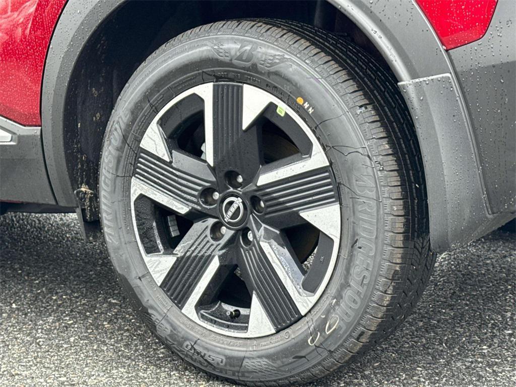 new 2026 Nissan Kicks car, priced at $25,926