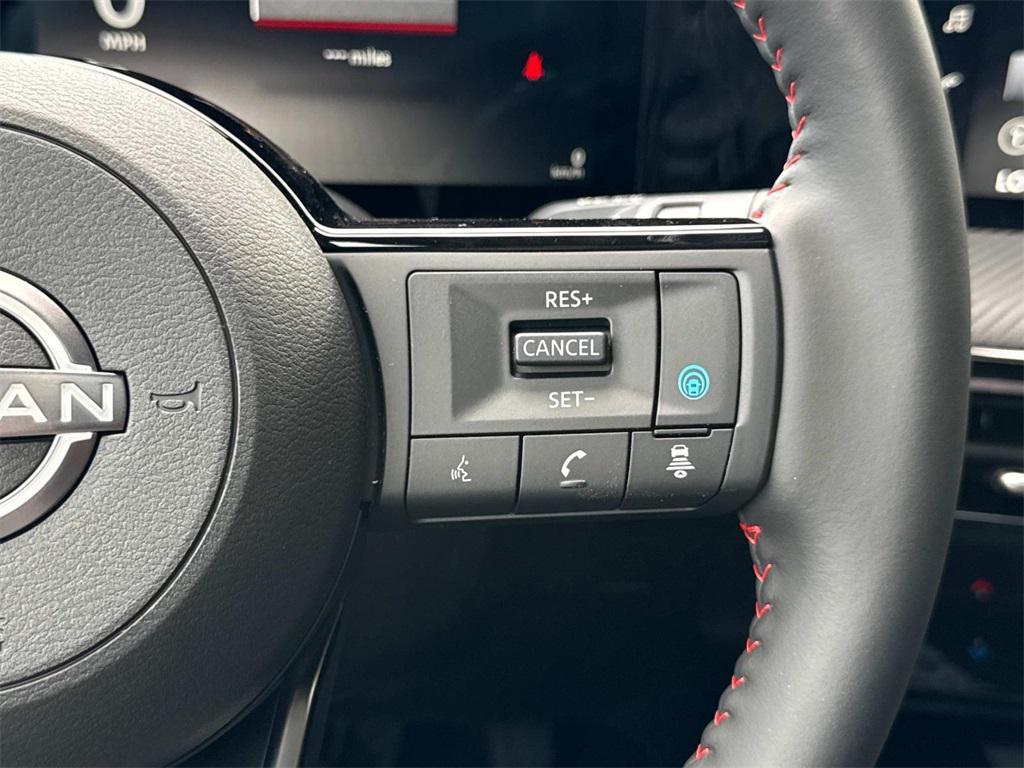 new 2025 Nissan Kicks car, priced at $27,331