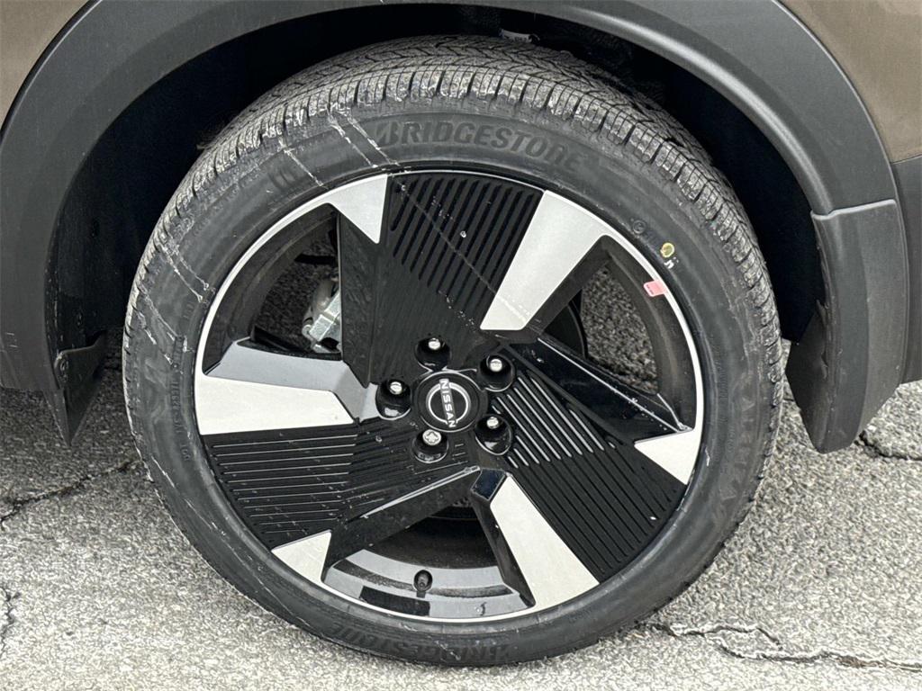 new 2026 Nissan Kicks car, priced at $28,961