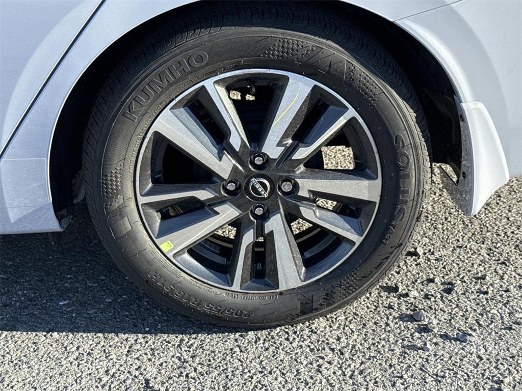 new 2025 Nissan Versa car, priced at $19,597