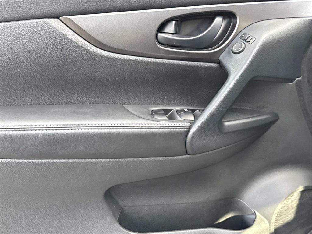 used 2021 Nissan Rogue Sport car, priced at $15,597