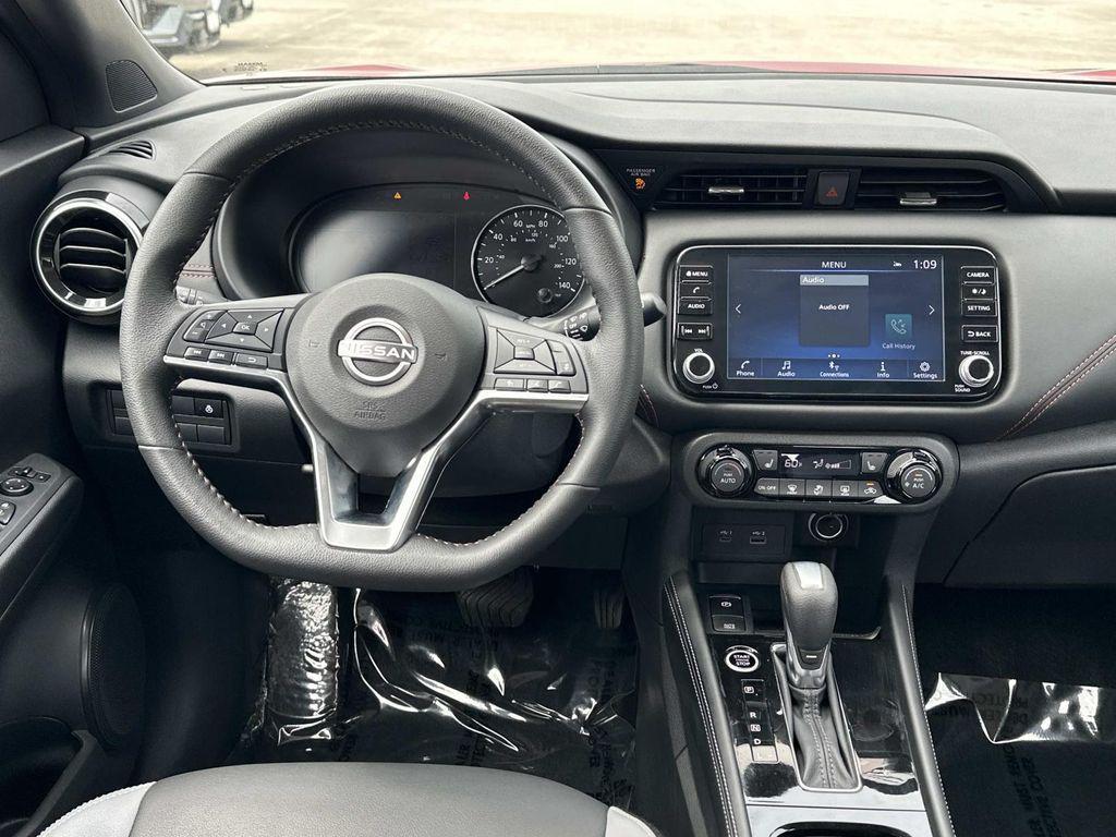 used 2024 Nissan Kicks car