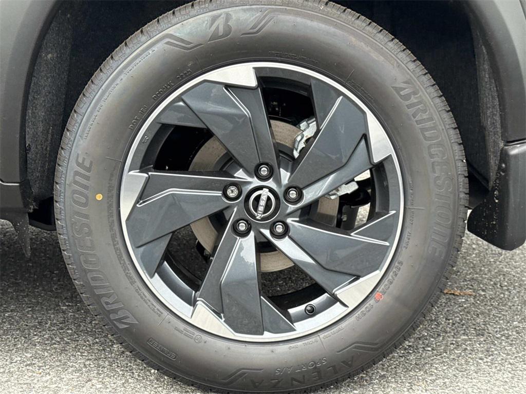 new 2026 Nissan Rogue car, priced at $27,359