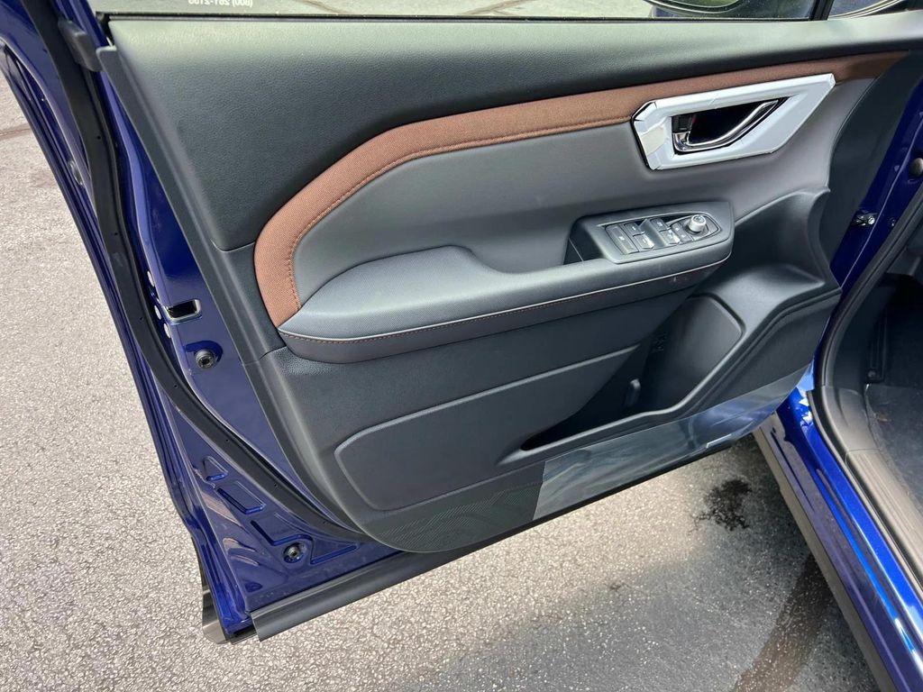 new 2025 Subaru Forester Hybrid car, priced at $42,136