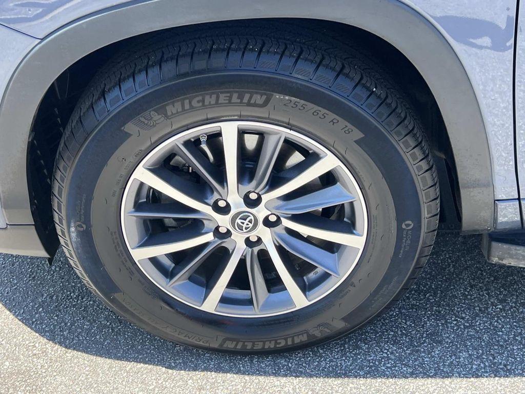 used 2018 Toyota Highlander car, priced at $24,771