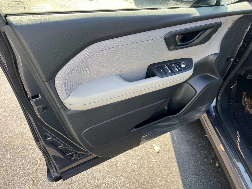 new 2025 Subaru Forester Hybrid car, priced at $39,171