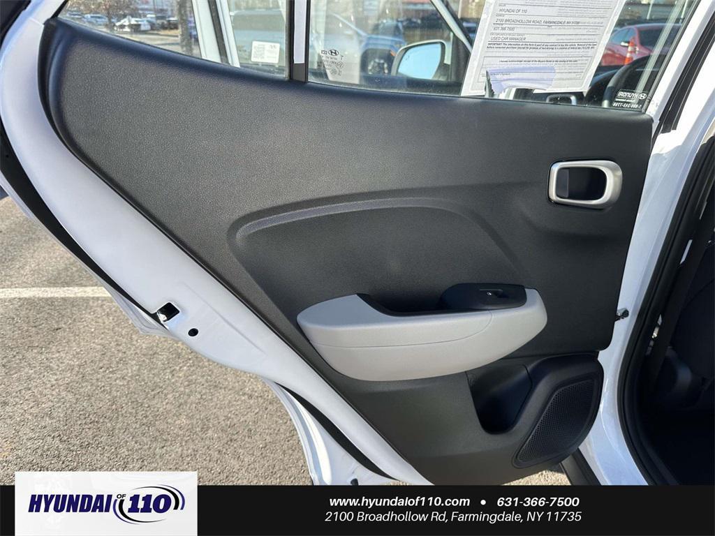 used 2025 Hyundai Venue car, priced at $18,995