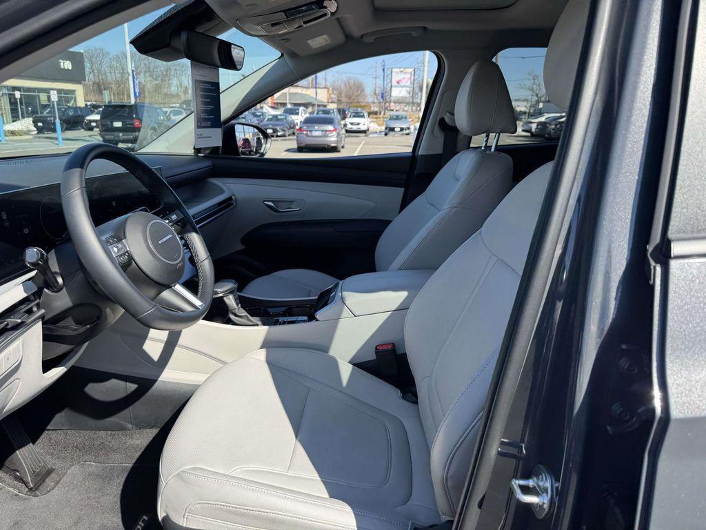 used 2025 Hyundai Tucson car, priced at $28,500