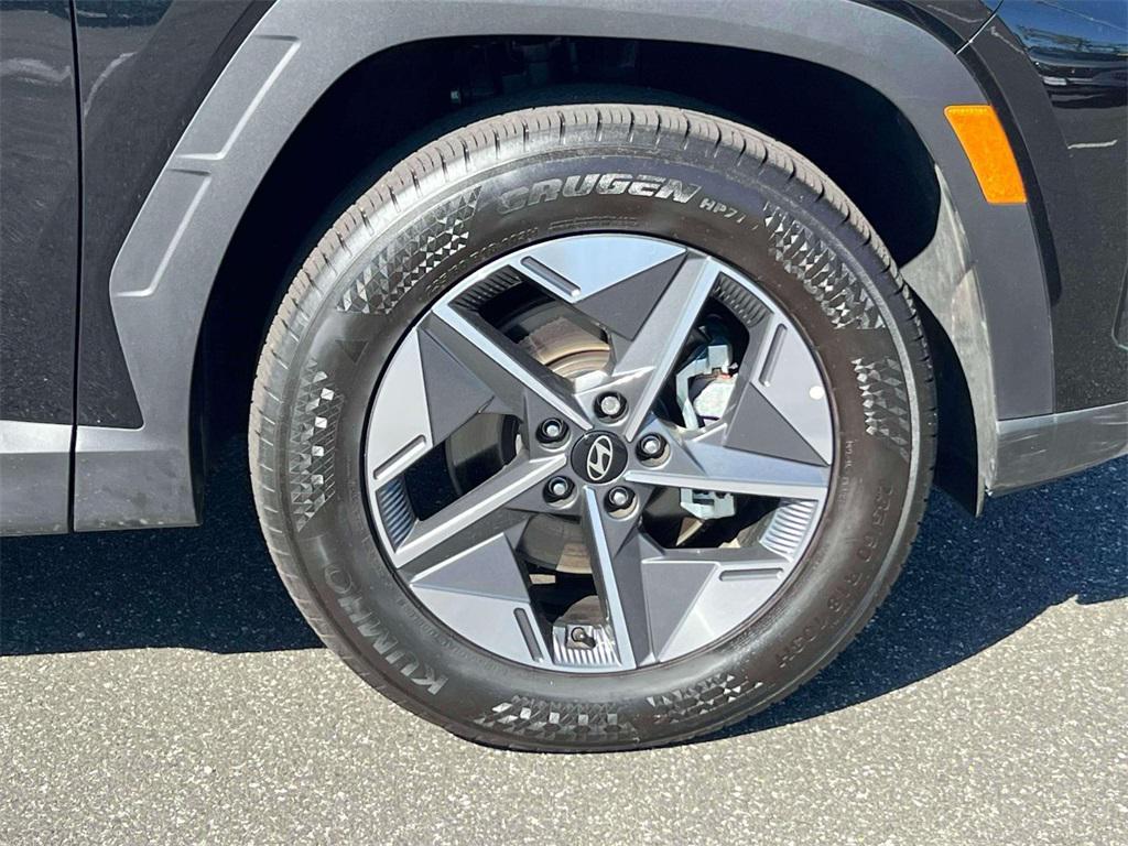 used 2025 Hyundai Tucson car, priced at $26,995