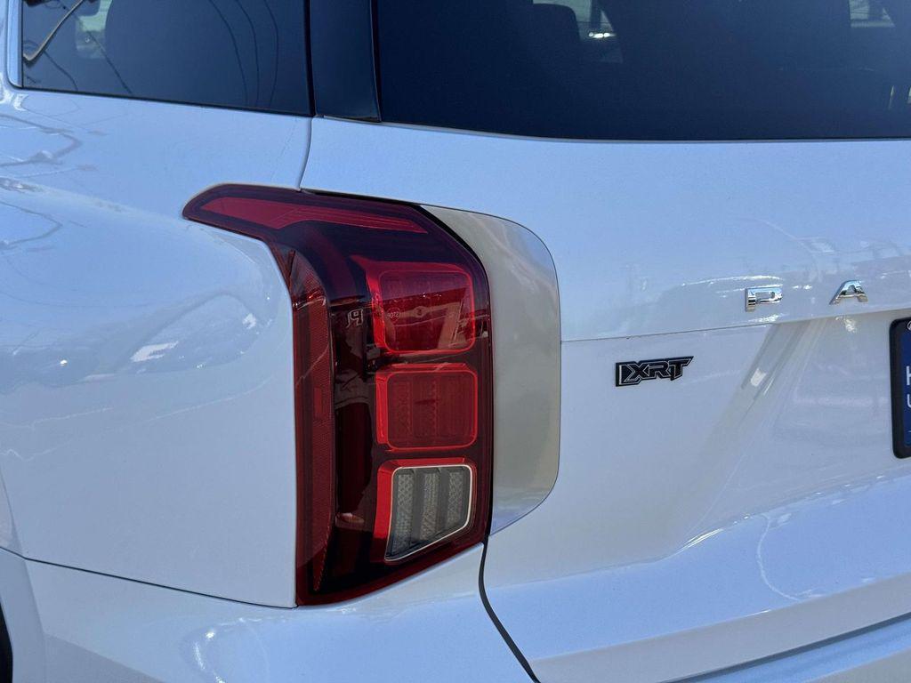 used 2025 Hyundai Palisade car, priced at $39,621