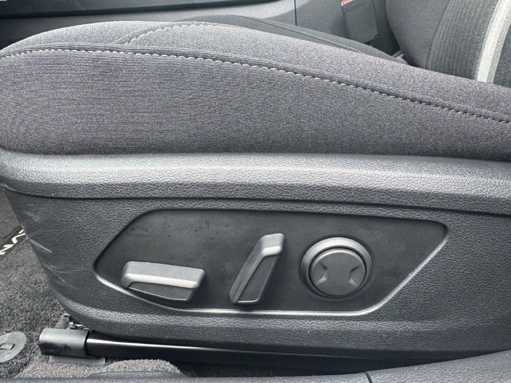 used 2025 Hyundai Sonata Hybrid car, priced at $26,175