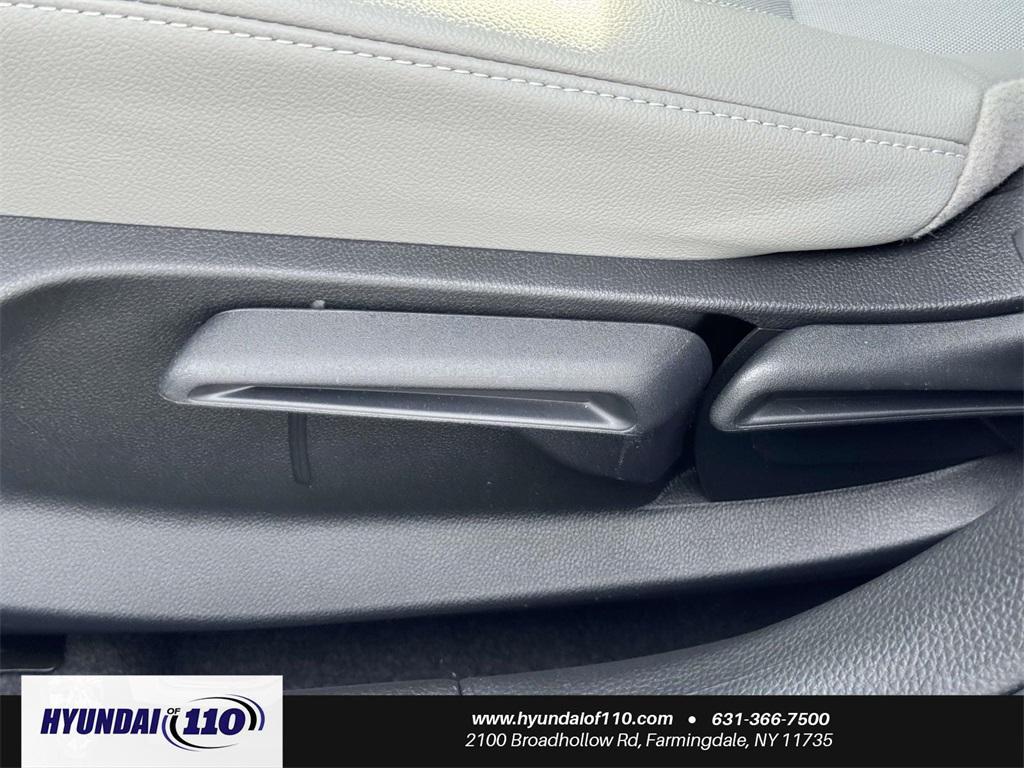 used 2025 Honda Civic Hybrid car, priced at $24,995