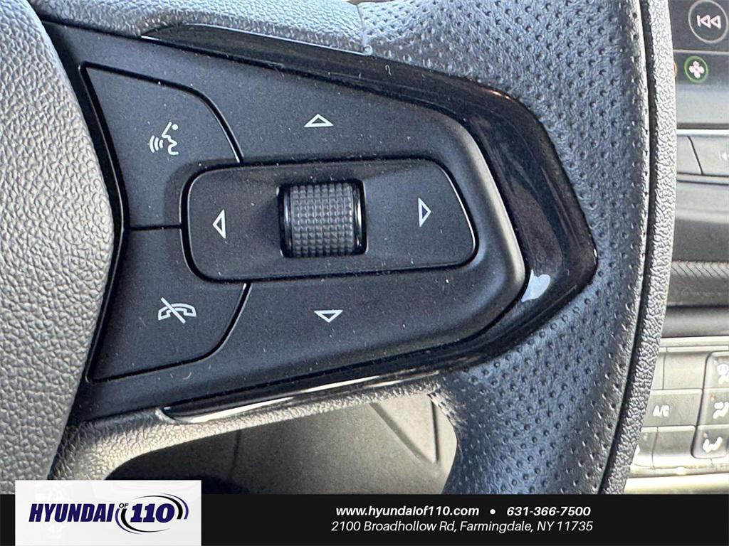 used 2023 Chevrolet TrailBlazer car, priced at $17,295